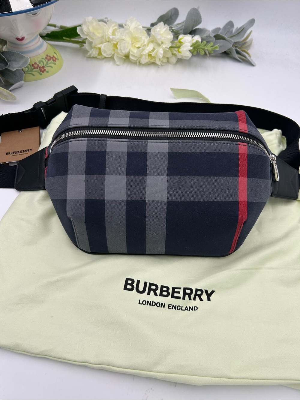 Unisex Burberry iconic check adjustable belt Bag made in Italy